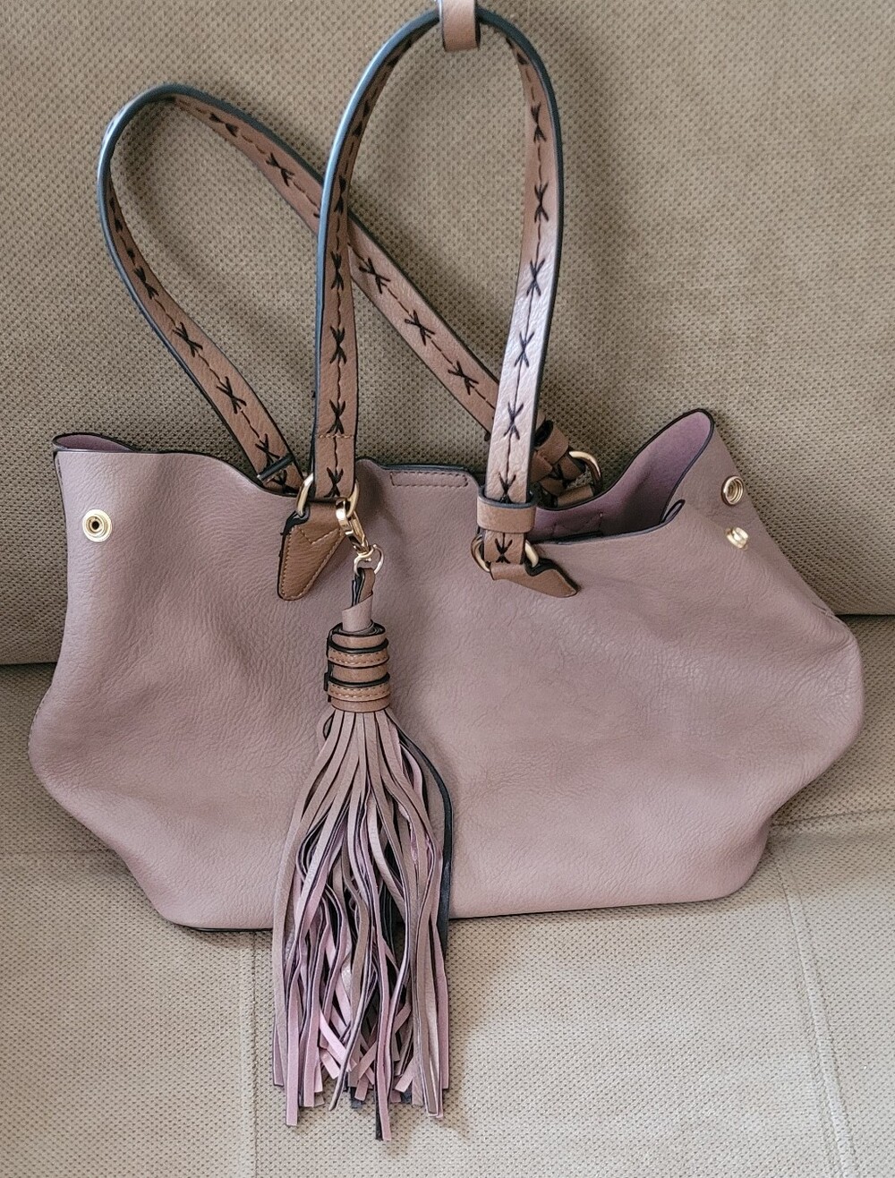 Soft & Stylish Shoulder Bag With Fun Tassel & Snap-in Pouch New Nice Tote Taupe